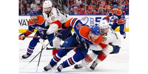 Connor McDavid comprend que le succès est une sorte d'effort inconsidéré et continu Connor McDavid comprend que le succès est une sorte d'effort inconsidéré et continu